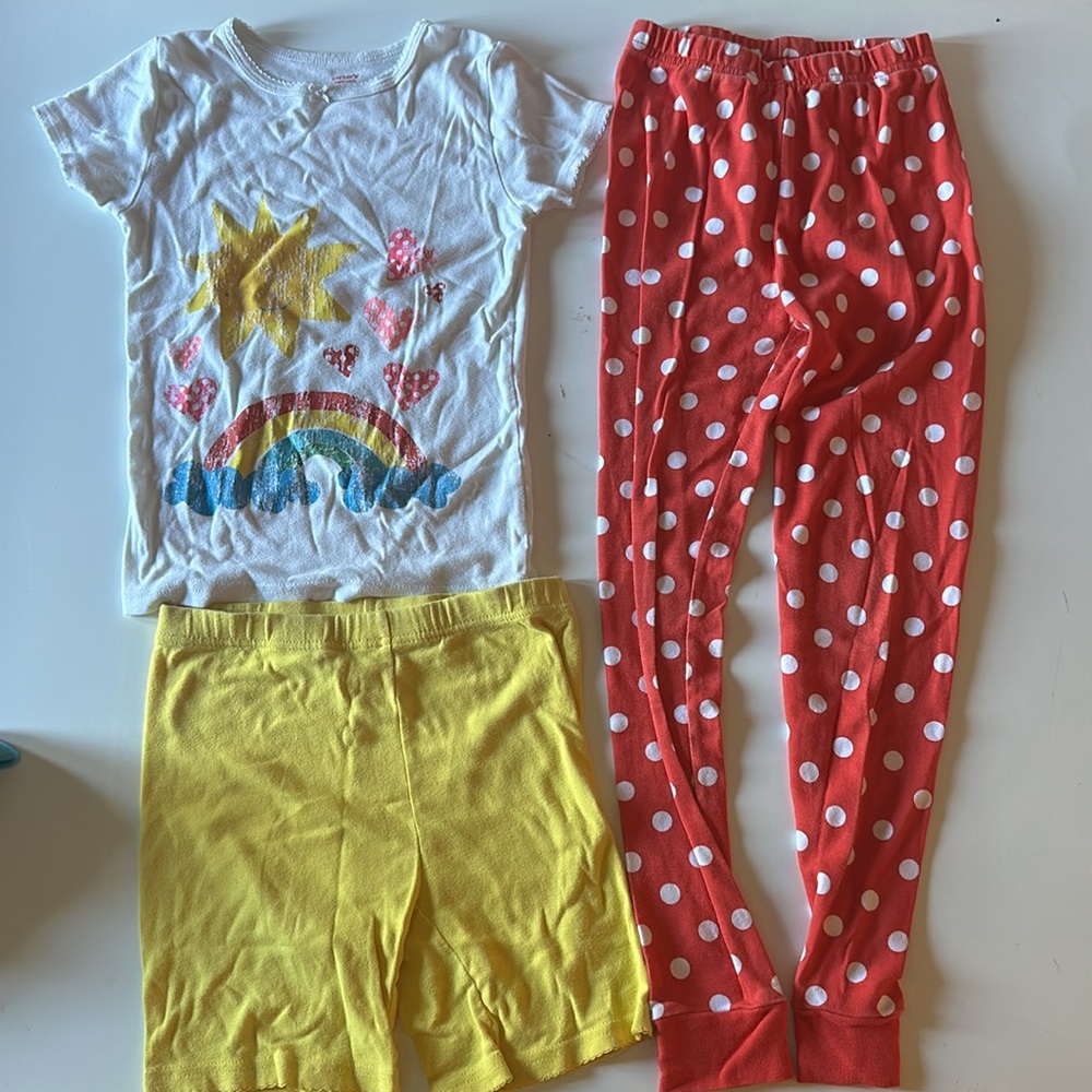 Carters Pajama Bundle *missing top included - Picture 12 of 15